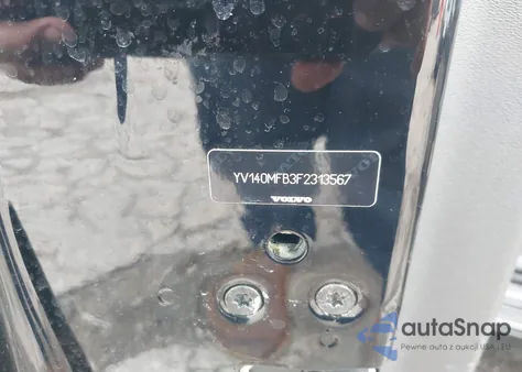 2015 Volvo S60 T5 Premier z USA, uszkodzony, nr VIN YV140MFB3F2313567